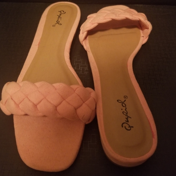 Peach summer slides - Picture 3 of 4